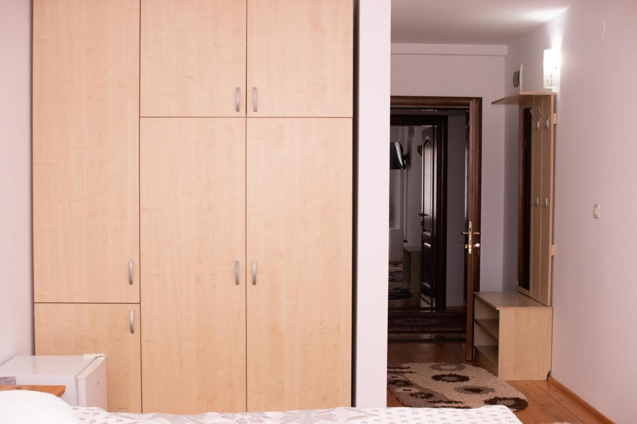 Bicaz-Chei Hotel Ngoại thất bức ảnh