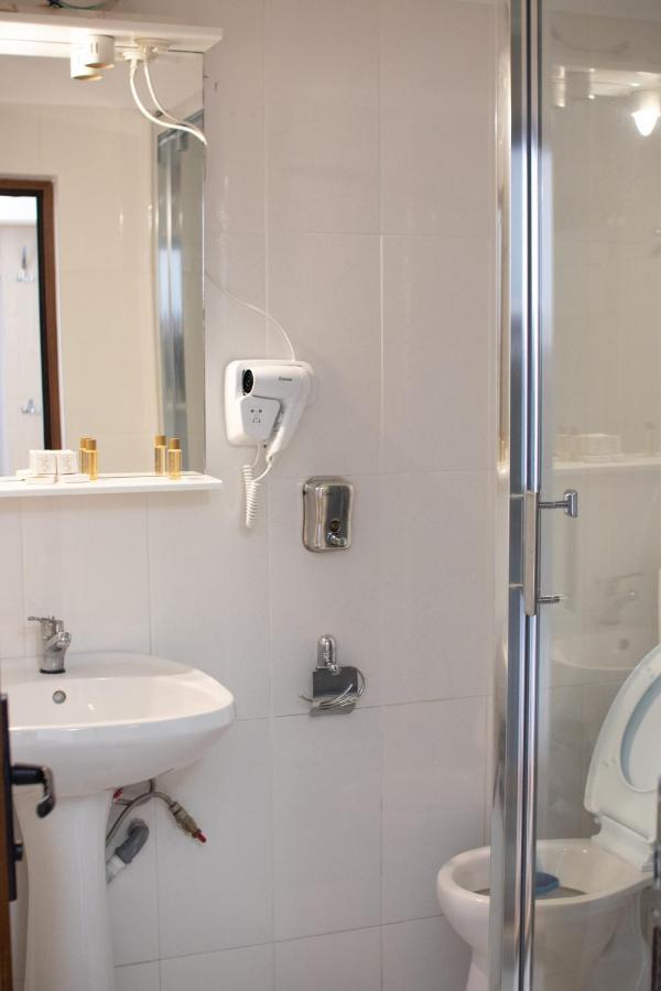 Bicaz-Chei Hotel Ngoại thất bức ảnh